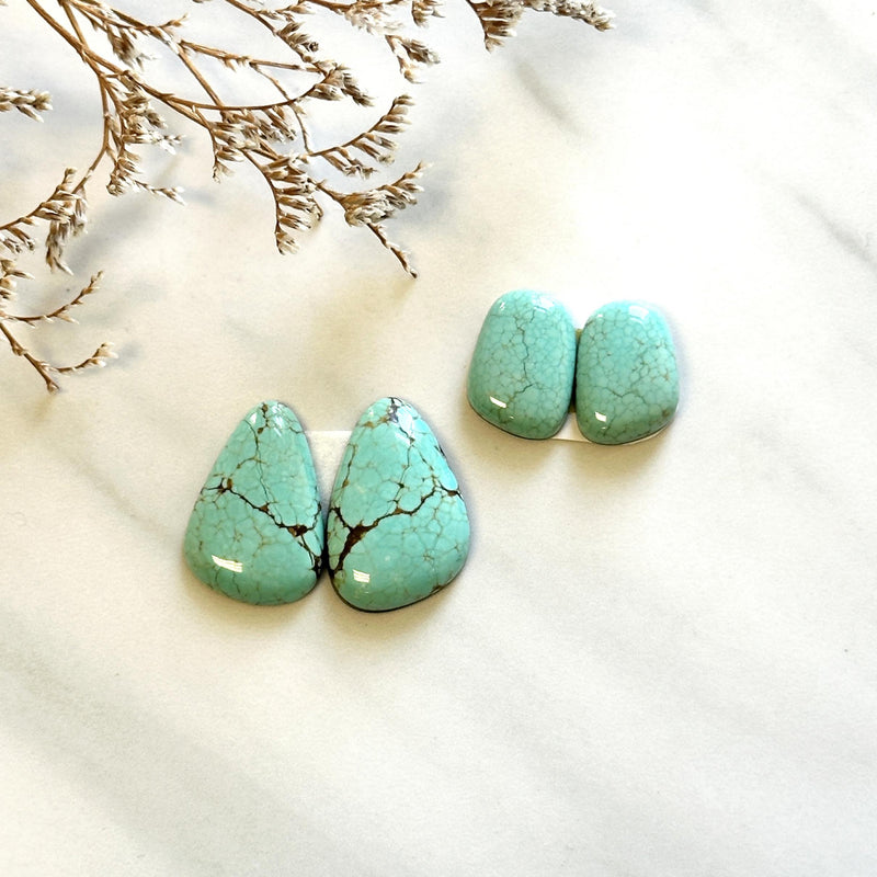 Medium Sky Blue Mixed Number 8 Turquoise, Set of 4 Background