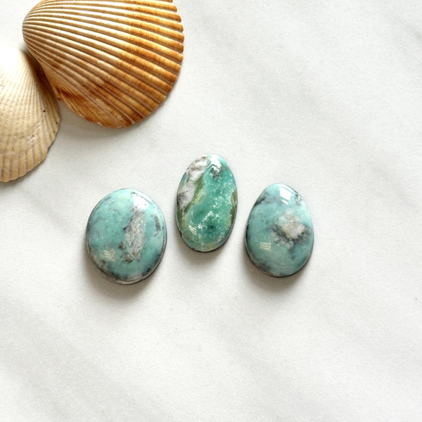 Medium Faint Green Mixed Broken Arrow Variscite, Set of 3 Background