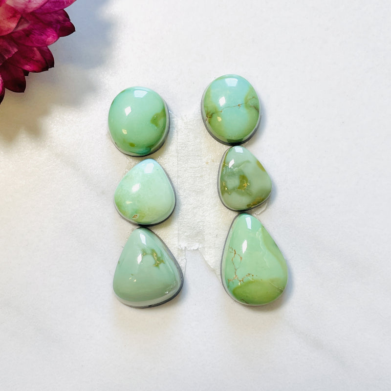 Small Lime Green Mixed Carico Lake Turquoise, Set of 6 Background