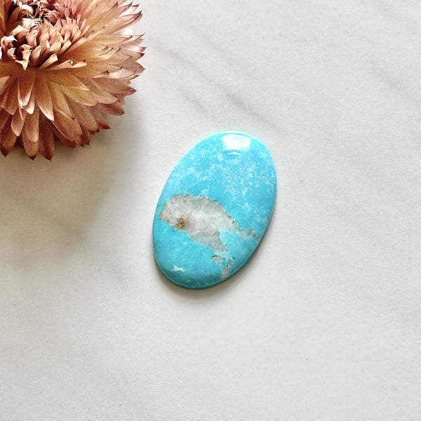 Large Sky Blue Oval Sand Hill Turquoise Background