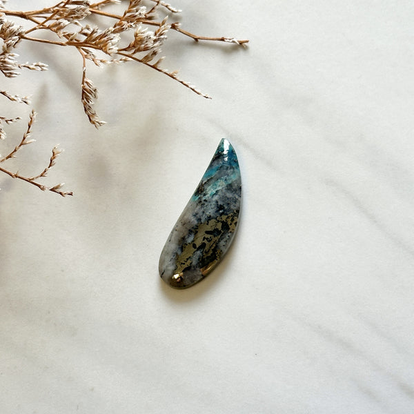Large Earth Brown Freeform Ithaca Peak Turquoise Background
