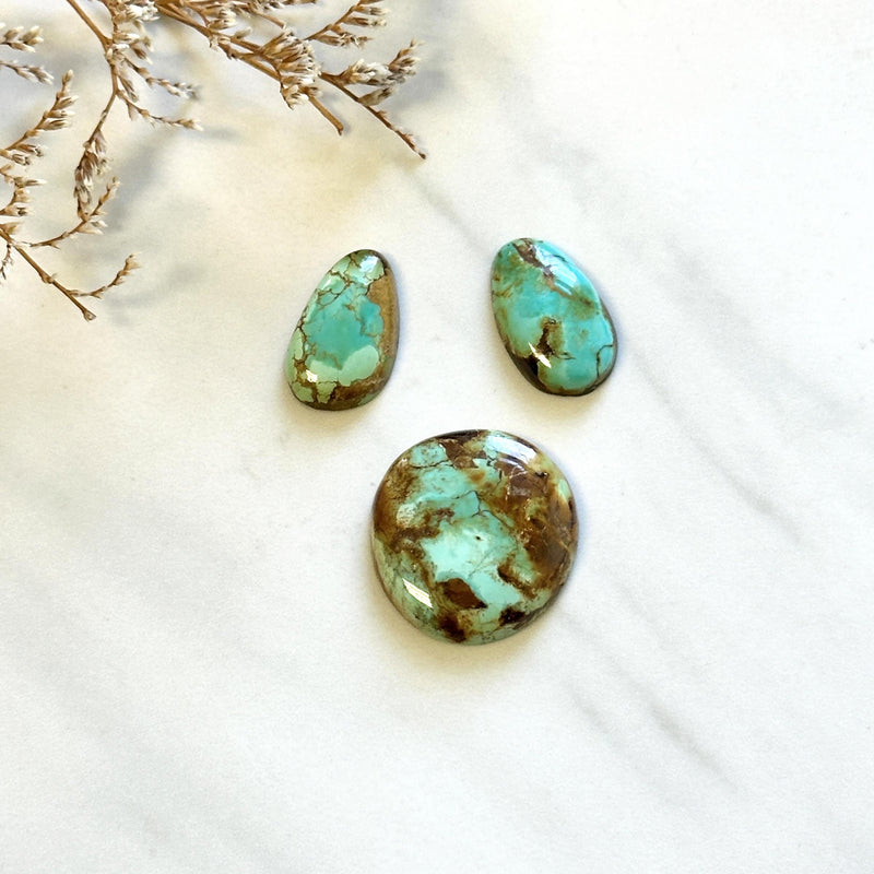 Medium Mint Green Mixed Royston Turquoise, Set of 3 Background