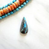 Large Sky Blue Teardrop Ithaca Peak Turquoise Background