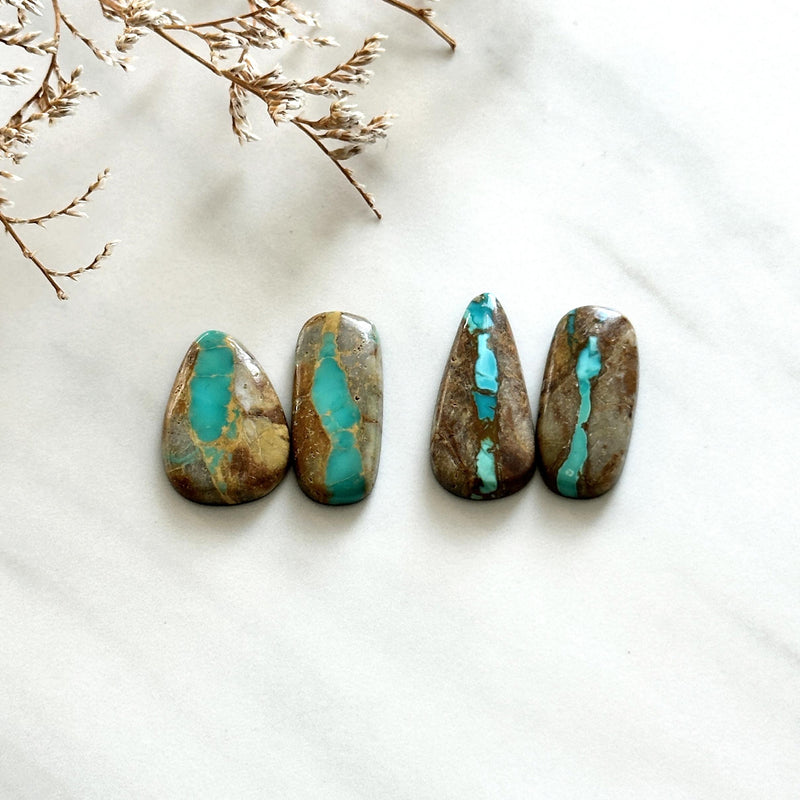 Large Sky Blue Mixed Royston Turquoise, Set of 4 Background