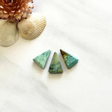 Small Mixed Triangle Mixed Turquoise, Set of 3 Background