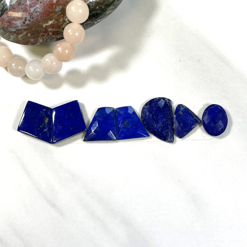 Small Deep Blue Mixed Lapis Lazuli, Set of 7 Background