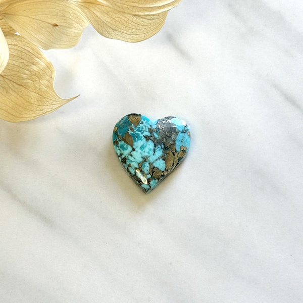 Large Sky Blue Heart Ithaca Peak Turquoise Background