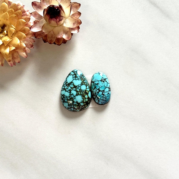 Small Sky Blue Mixed Yungai Turquoise, Set of 2 Background