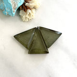 Medium Swamp Green Triangle Rosarita, Set of 3 Background