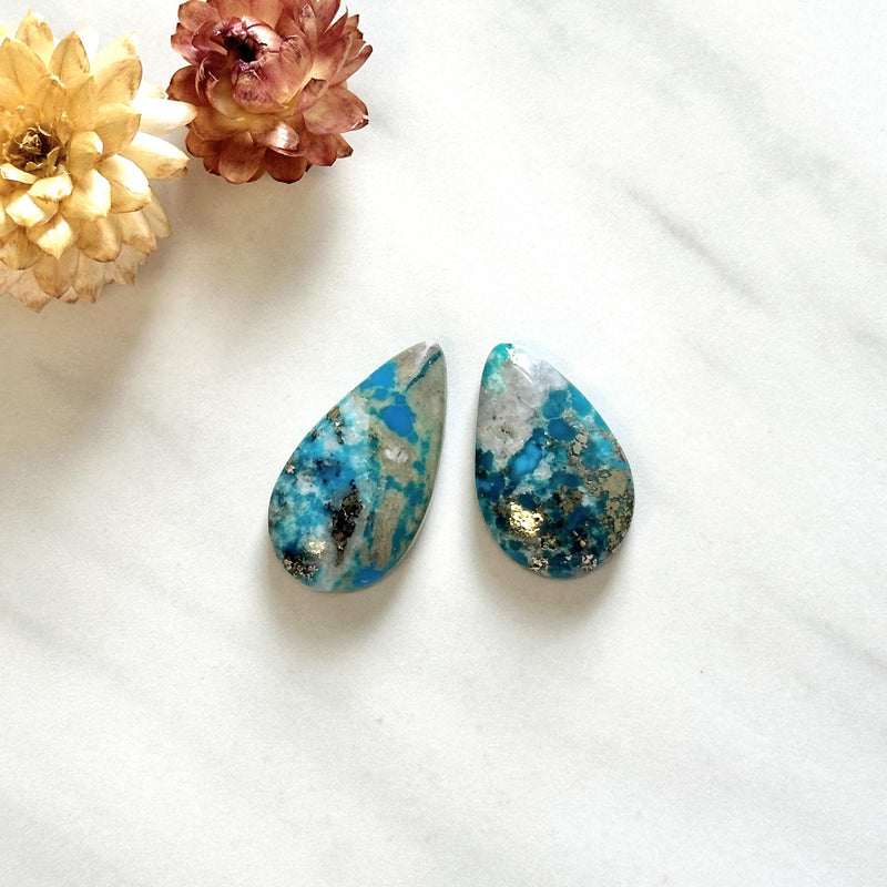 Large Sky Blue Teardrop Ithaca Peak Turquoise, Set of 2 Background