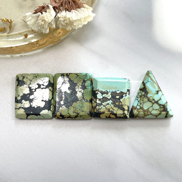 Medium Mixed Mixed Treasure Mountain Turquoise, Set of 4 Background