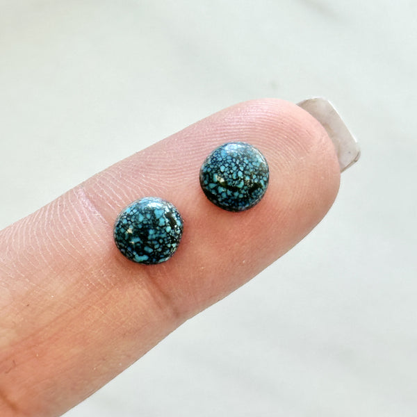 Small Deep Blue Round Lander Blue Turquoise, Set of 2 Background