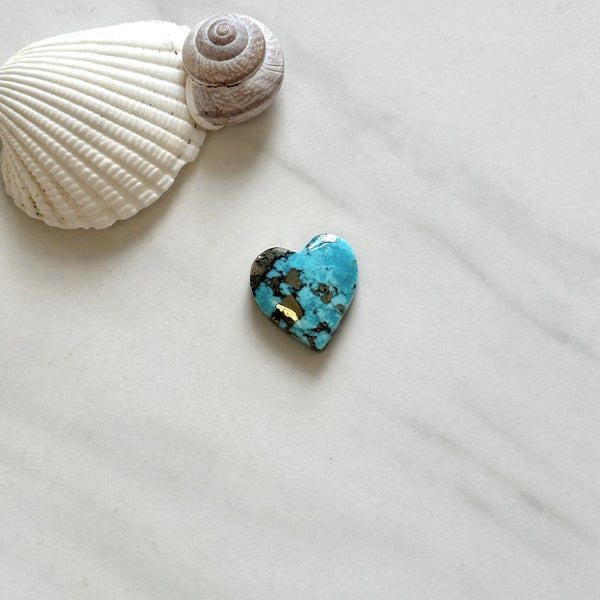 Large Sky Blue Heart Ithaca Peak Turquoise Background