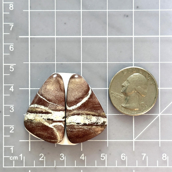 Large Red Triangle White Buffalo Dolomite, Set of 2 Dimensions