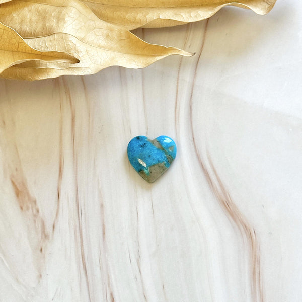 Large Sky Blue Heart Ithaca Peak Turquoise Background