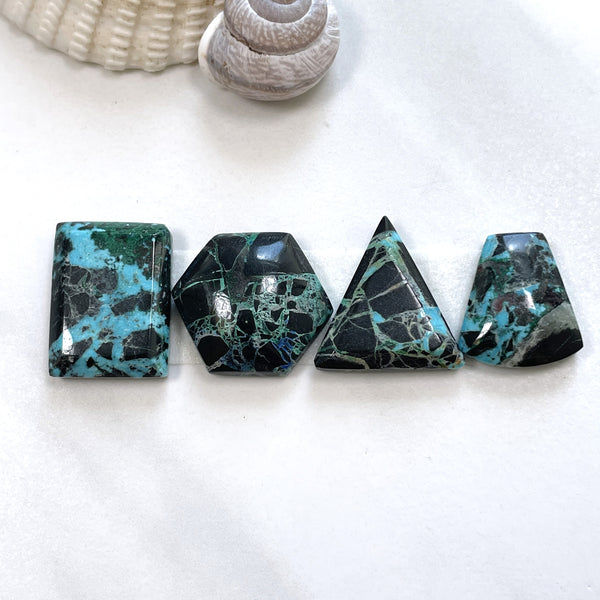 Medium Ocean Blue Mixed Yungai Turquoise, Set of 4 Background