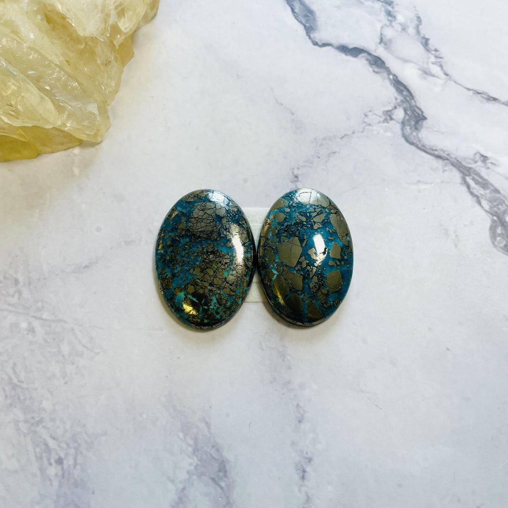 Large Ocean Blue Oval Ithaca Peak Turquoise, Set of 2 - Turquoise Moose