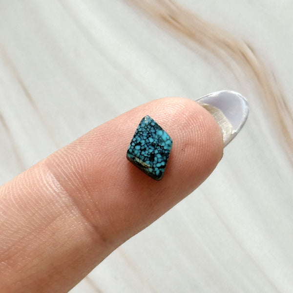 Small Ocean Blue Diamond Lander Blue Turquoise Background