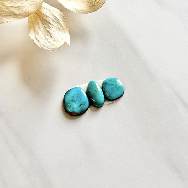 Small Sky Blue Freeform Kingman Turquoise, Set of 3 Background