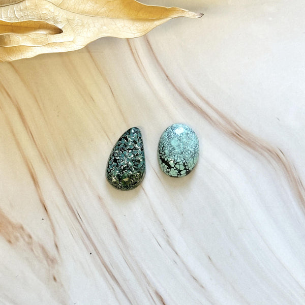 Medium Mixed Mixed Milky Way Turquoise, Set of 2 Background