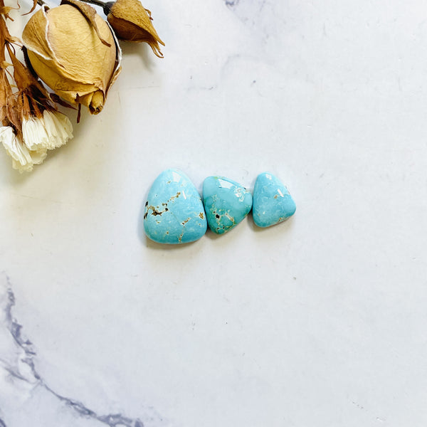 Small Sky Blue Freeform Lone Mountain Turquoise, Set of 3 Background