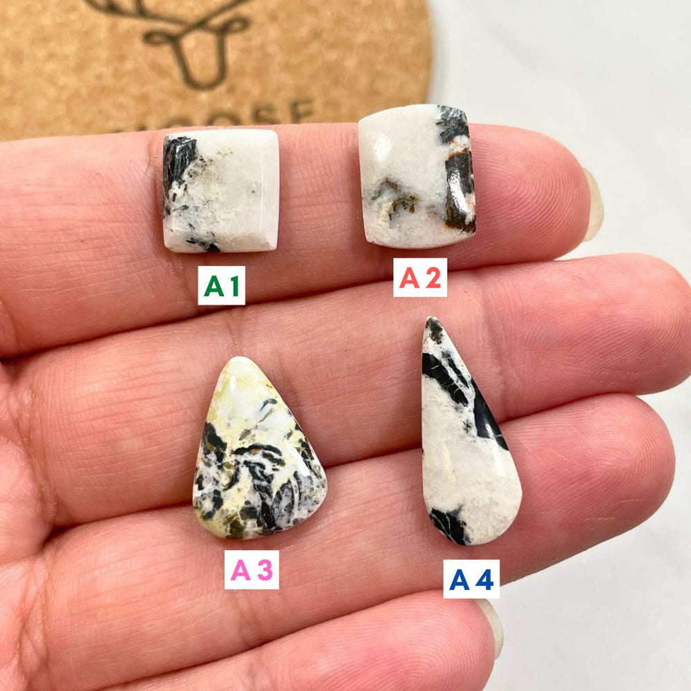 3. Medium Teardrop White Buffalo - 112624 – Turquoise Moose