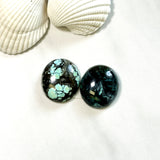 Medium Mixed Oval Yungai Turquoise, Set of 2 Background