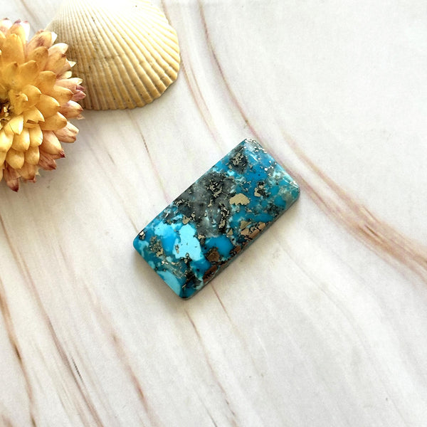 Large Sky Blue Bar Ithaca Peak Turquoise Background