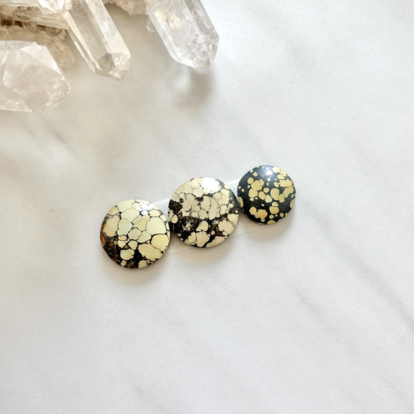 Medium Light Yellow Round Treasure Mountain Turquoise, Set of 3 Background