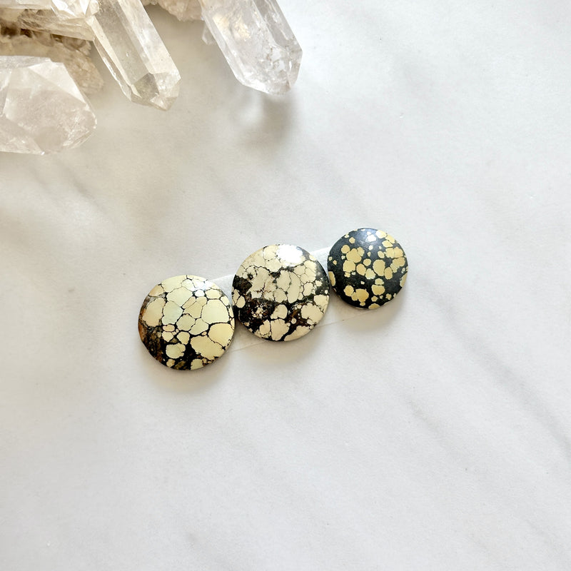 Medium Light Yellow Round Treasure Mountain Turquoise, Set of 3 Background