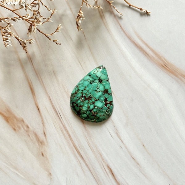 Large Deep Green Teardrop Yungai Turquoise Background