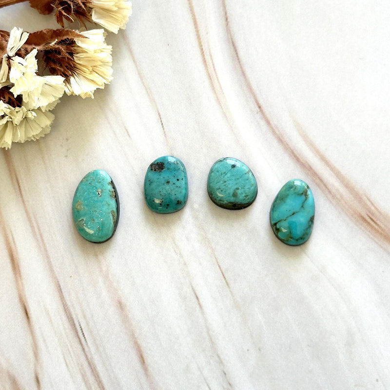 Small Sky Blue Mixed Pilot Mountain Turquoise, Set of 4 Background