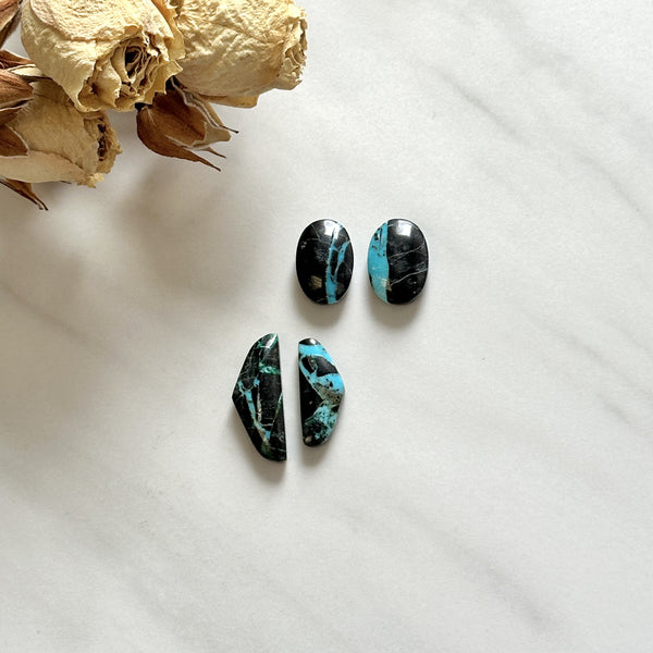 Small Sky Blue Mixed Blue Moon Turquoise, Set of 4 Background