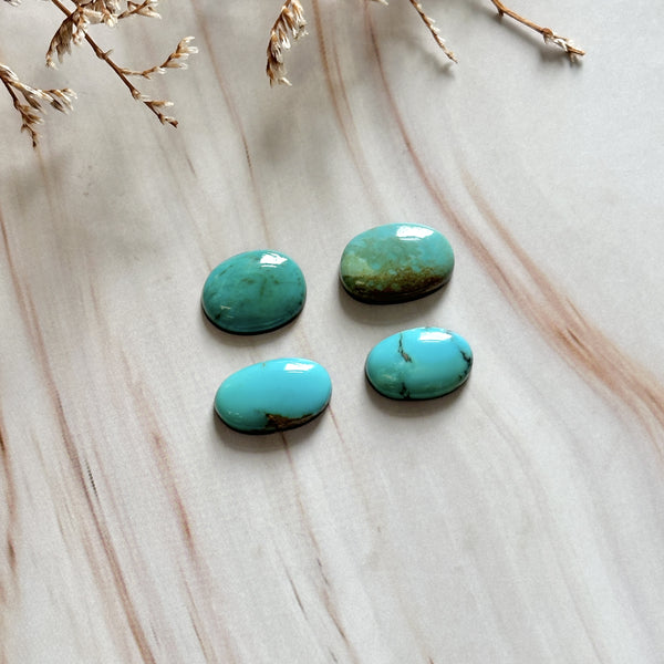 Small Mixed Oval Kingman Turquoise, Set of 4 Background