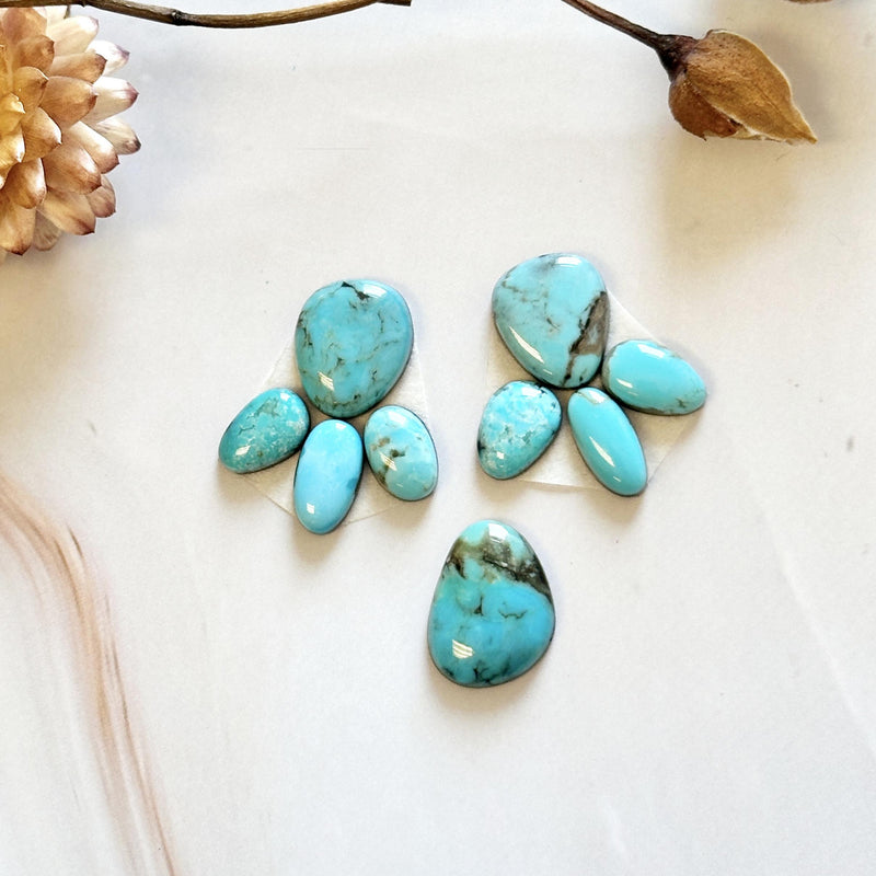Small Sky Blue Mixed Pilot Mountain Turquoise, Set of 9 Background