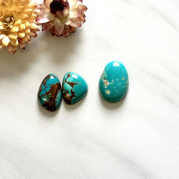Small Sky Blue Freeform Royston Turquoise, Set of 3 Background