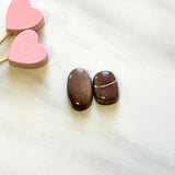 Medium Red Mixed White Buffalo Dolomite, Set of 2 Background