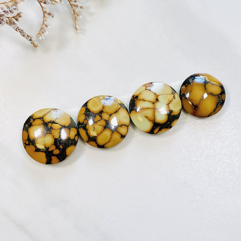 Small Earth Brown Round Treasure Mountain Turquoise, Set of 4 Background