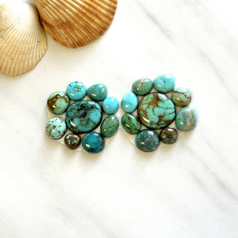 Small Sky Blue Mixed Mixed Turquoise, Set of 18 Background