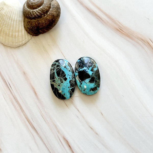 Large Sky Blue Oval Blue Moon Turquoise, Set of 2 Background