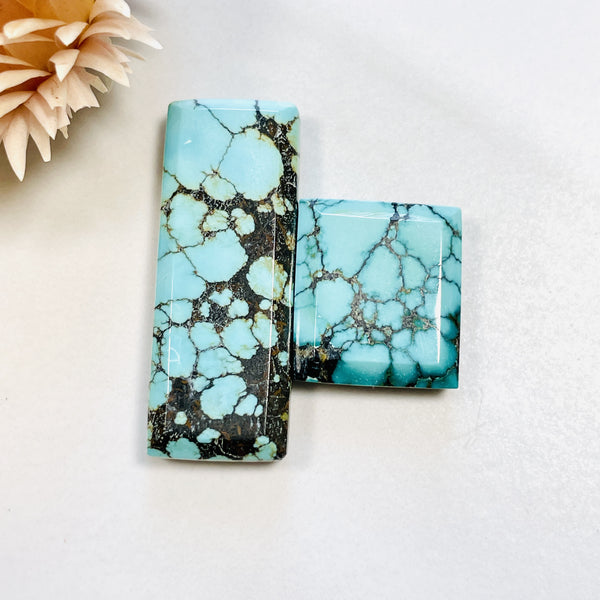 Large Sky Blue Mixed Yungai Turquoise, Set of 2 Background