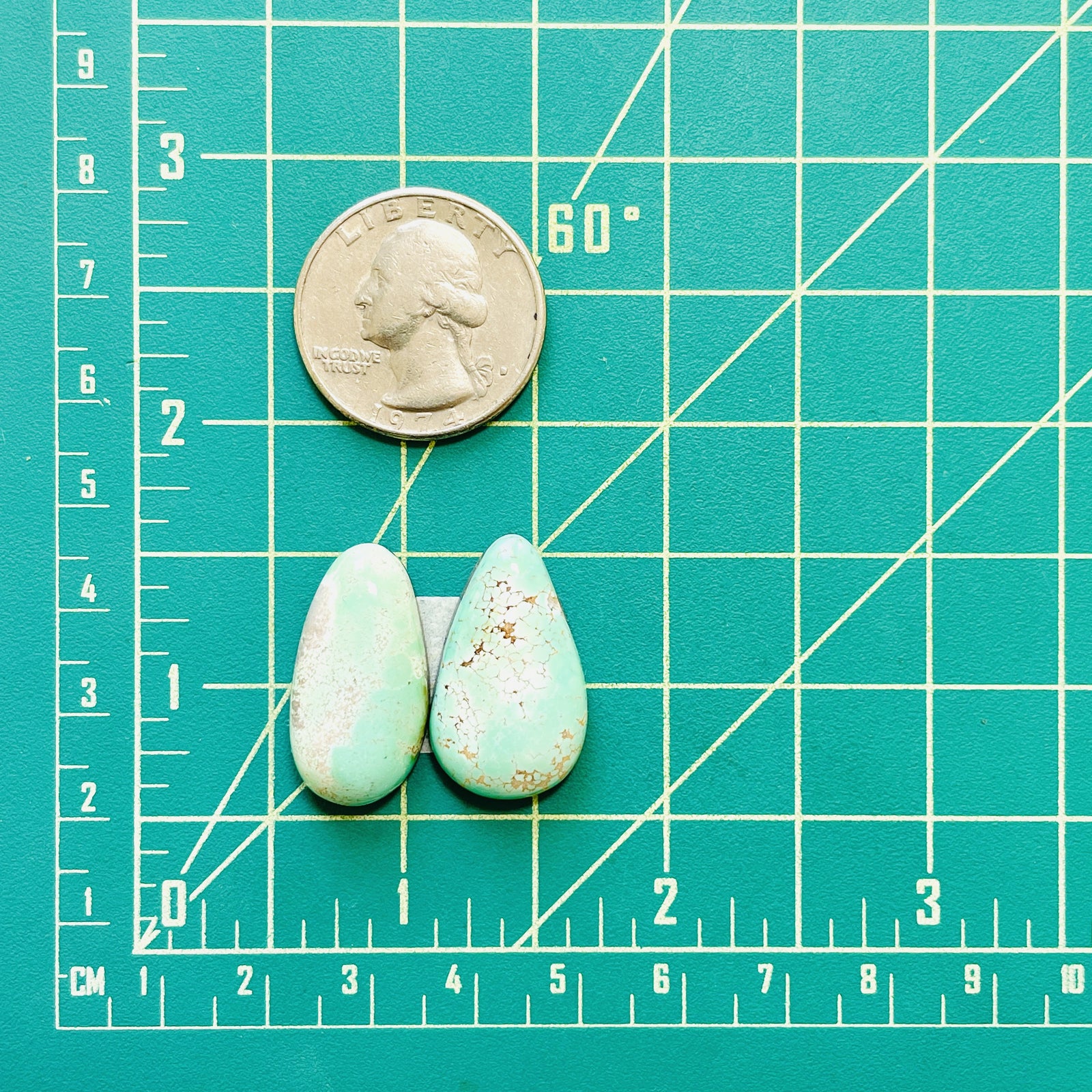 天然石  水晶12.3kgーto030 Large Mint Green Mixed Carico Lake Turquoise, Set of 2 - Turquoise