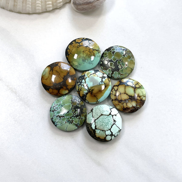 Small Mixed Round Mixed Turquoise, Set of 7 Background