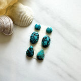 Small Ocean Blue Mixed Yungai Turquoise, Set of 6 Background
