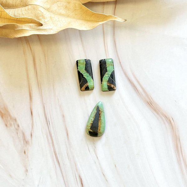 Medium Sea Green Mixed Crescent Lake Variscite, Set of 3 Background