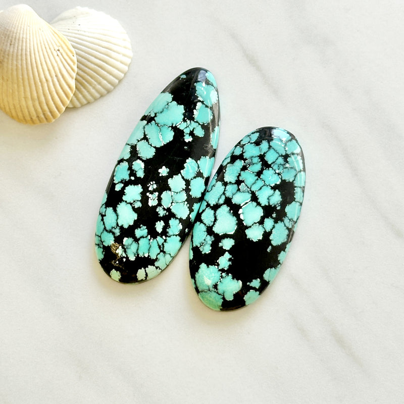 Large Sky Blue Mixed Yungai Turquoise, Set of 2 Background
