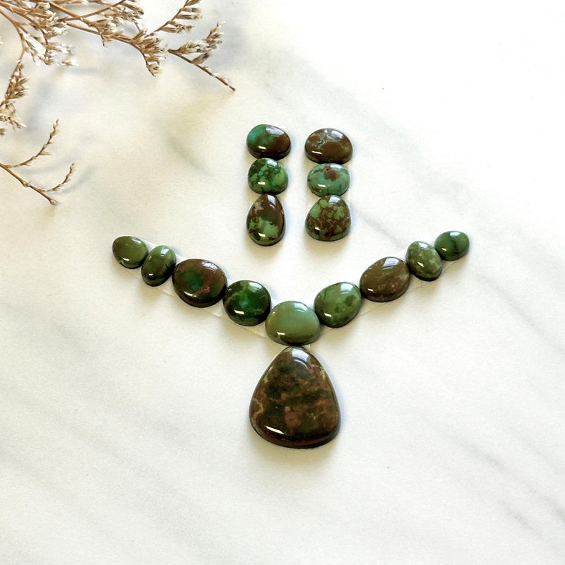 Small Mixed Mixed Lone Mountain Turquoise, Set of 16 Background