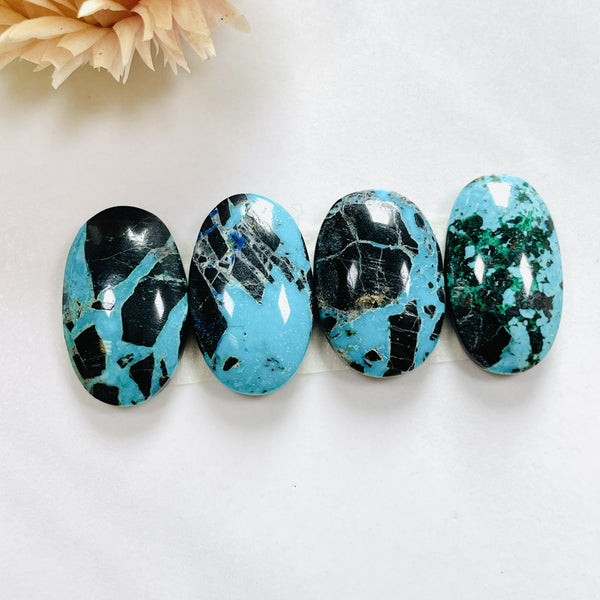 Medium Ocean Blue Oval Yungai Turquoise, Set of 4 Background