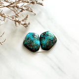Large Ocean Blue Freeform Number 8 Turquoise, Set of 2 Background