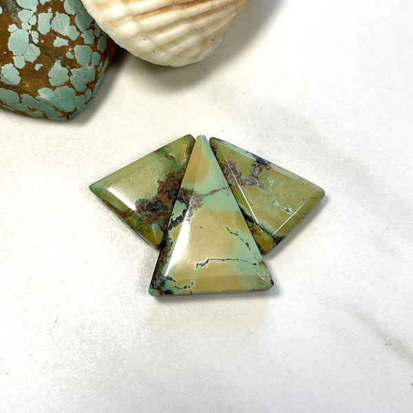 Medium Yellow Triangle Treasure Mountain Turquoise, Set of 3 Background